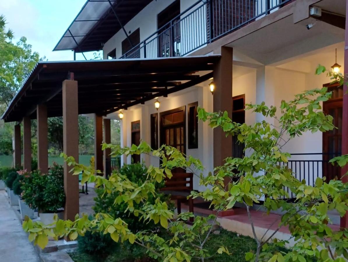 Forest Edge Villa Anuradhapura Zewnętrze zdjęcie